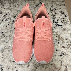 Adidas Qt Racer Size 9.5. Brenda new never worn